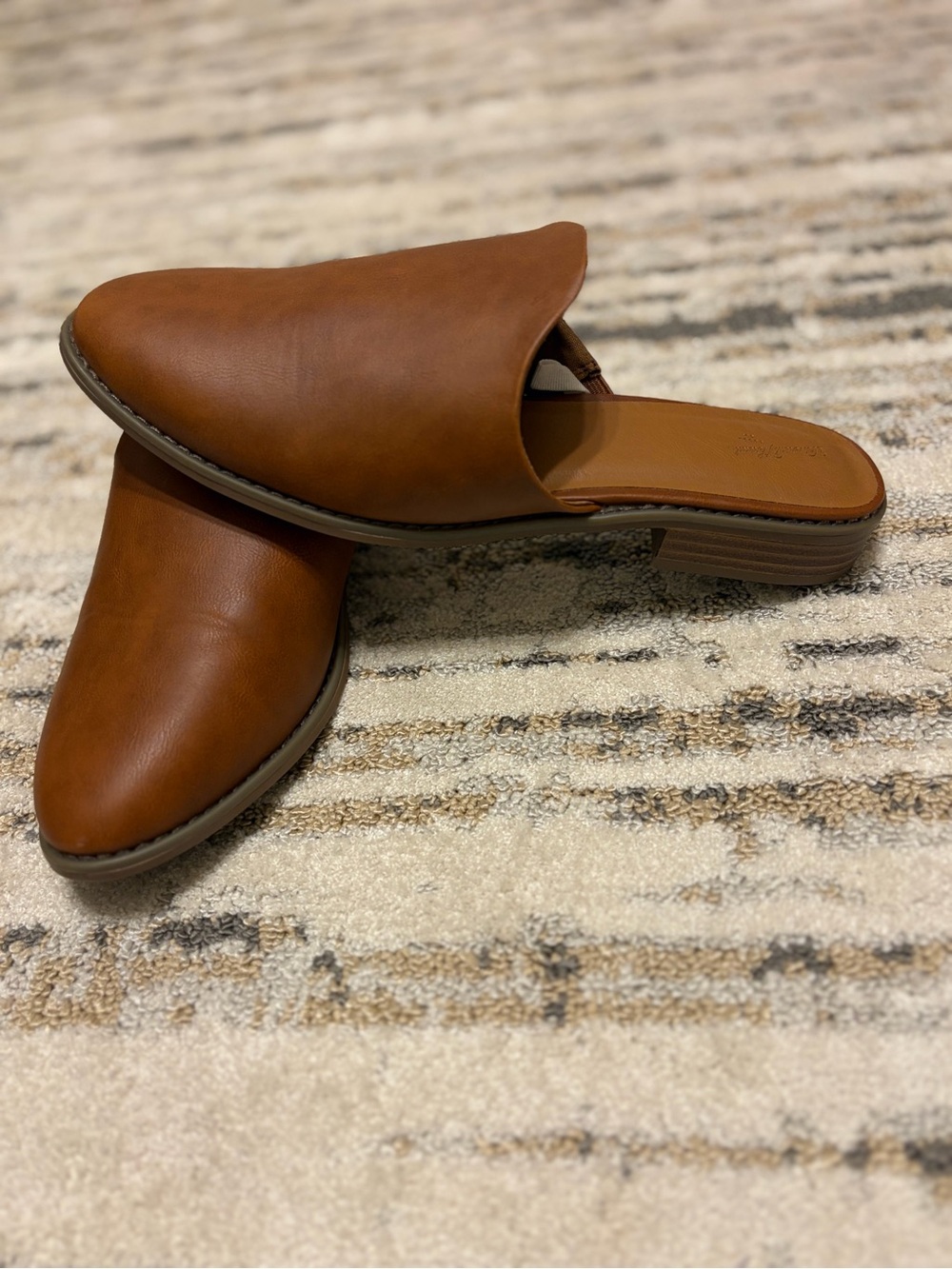 Universal Threads | Classic Mule Slides in Brown size 11